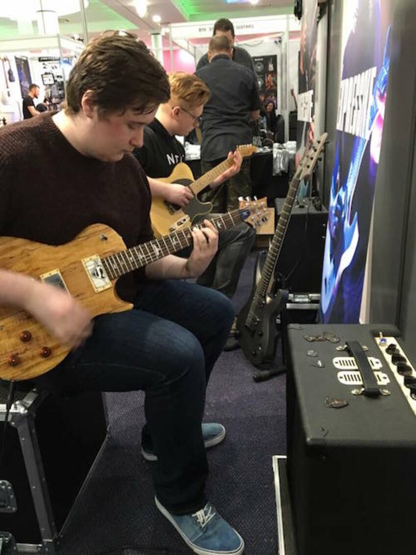 Bare Knuckle Stand Guitar Show 2017