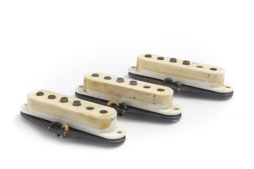 Bare Knuckle '59 Slab Board Strat Set Review