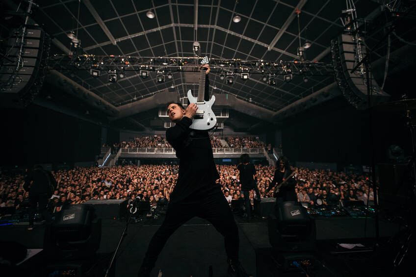 josh smith bare knuckle pickups onstage