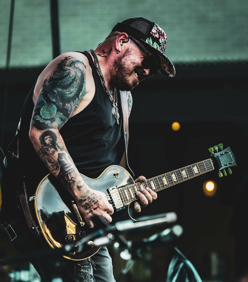 Chris Robertson Black Stone Cherry Peacemaker bare knuckle pickups